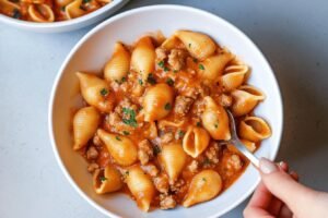 Creamy Red Pepper Pasta Delight