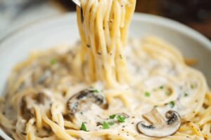 Creamy Mushroom Herb Spaghetti Recipe